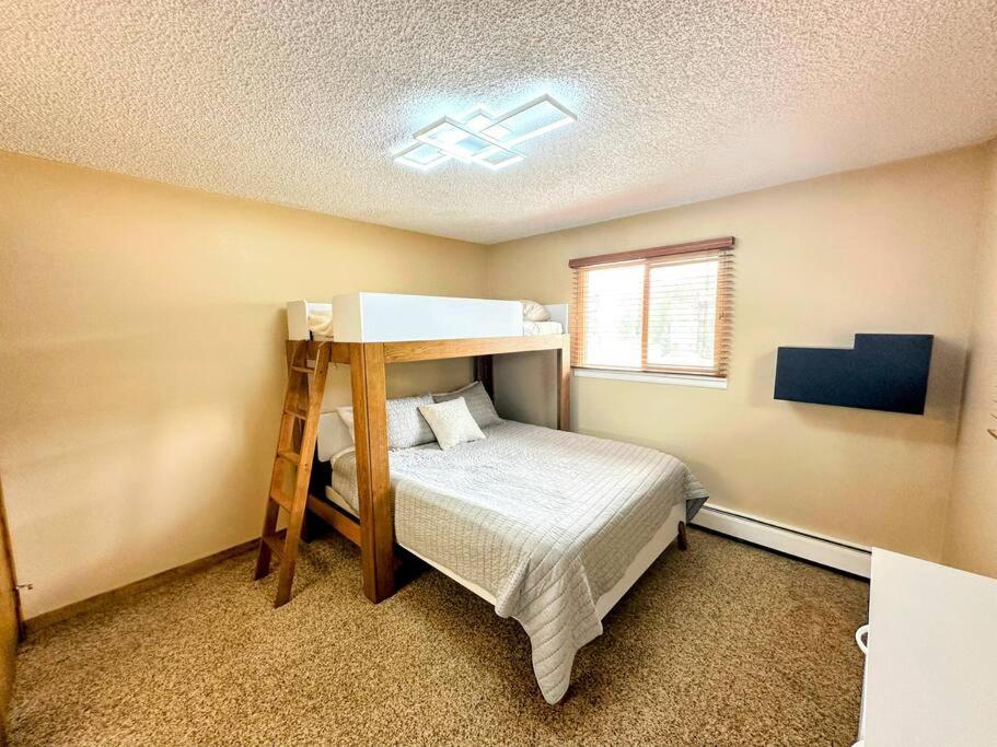 Winter Haus, Winter Park 2 Bedrooms Corner Unit W Outdoor Patio Walking Distance To The Center Of Town Exteriér fotografie