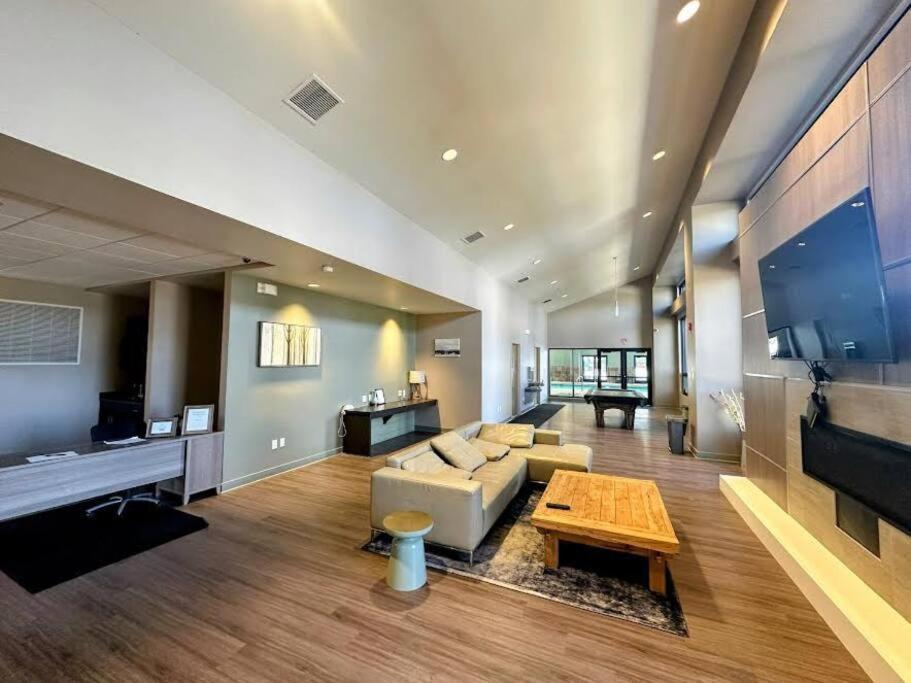 Winter Haus, Winter Park 2 Bedrooms Corner Unit W Outdoor Patio Walking Distance To The Center Of Town Exteriér fotografie