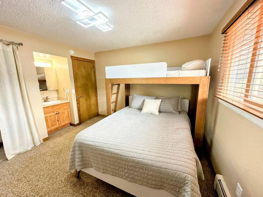 Winter Haus, Winter Park 2 Bedrooms Corner Unit W Outdoor Patio Walking Distance To The Center Of Town Exteriér fotografie