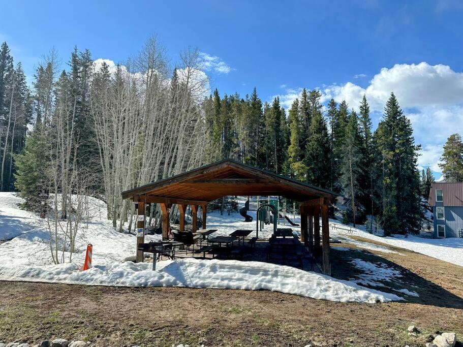 Winter Haus, Winter Park 2 Bedrooms Corner Unit W Outdoor Patio Walking Distance To The Center Of Town Exteriér fotografie