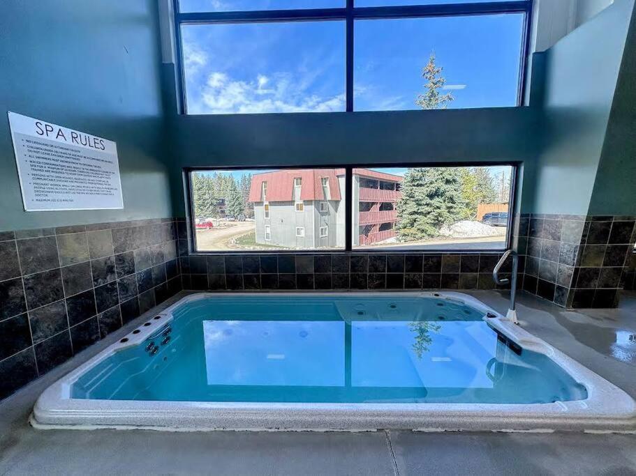 Winter Haus, Winter Park 2 Bedrooms Corner Unit W Outdoor Patio Walking Distance To The Center Of Town Exteriér fotografie